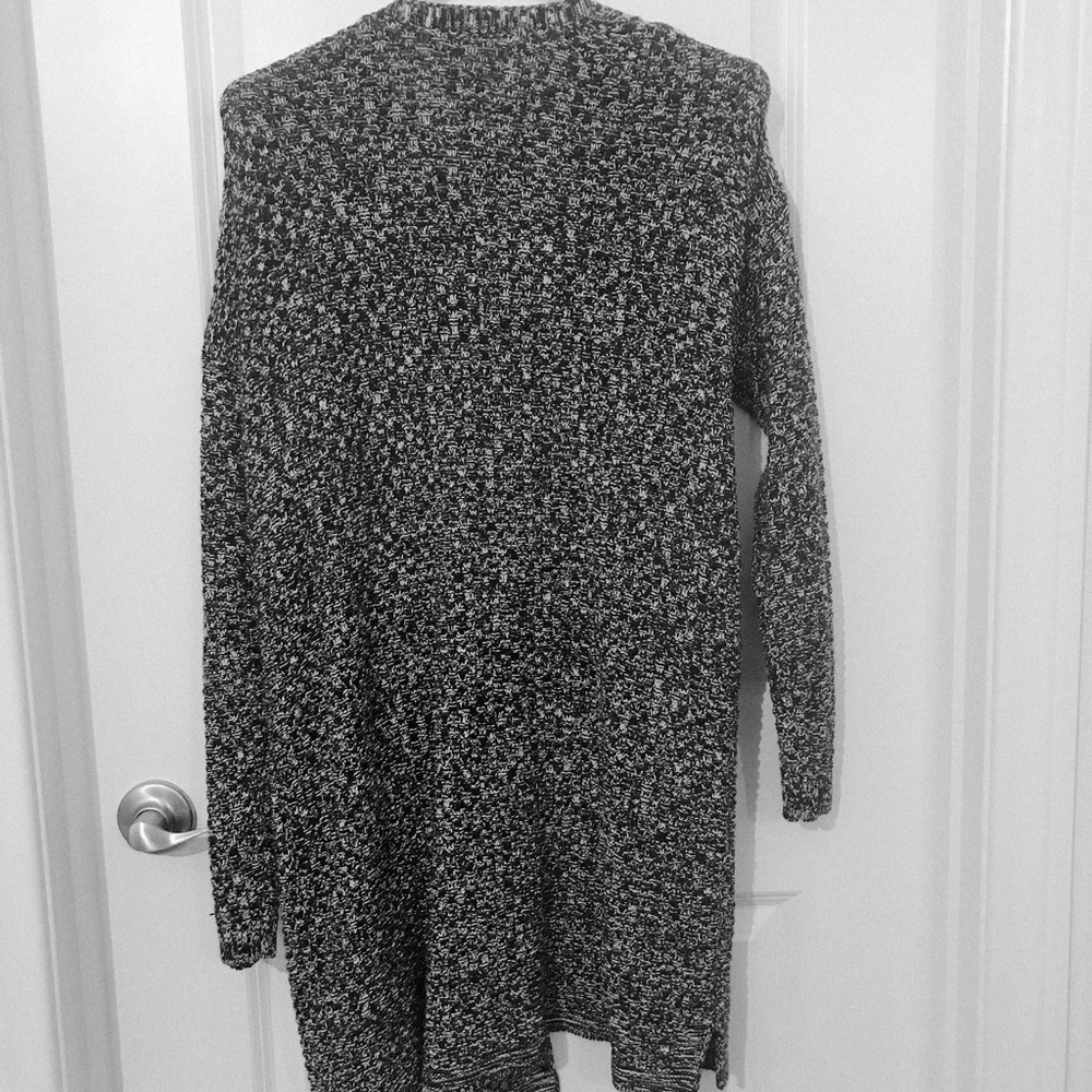 Cardigan - Picture 3 of 5